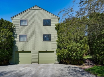 41 Leland Farm Rd, Ashland, Massachusetts, 2 Bedrooms Bedrooms, 5 Rooms Rooms,1.5 BathroomsBathrooms,Residential,For Sale,Leland Farm Rd,73504291