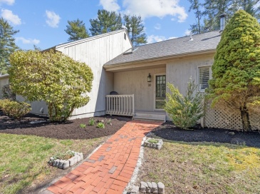 30 Trout Farm Ln, Duxbury, Massachusetts, 2 Bedrooms Bedrooms, 5 Rooms Rooms,1.5 BathroomsBathrooms,Residential,For Sale,Trout Farm Ln,73503430