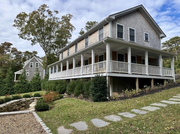 151 Tashmoo Ave, Tisbury, Massachusetts, 4 Bedrooms Bedrooms, 7 Rooms Rooms,3.5 BathroomsBathrooms,Residential,For Sale,Tashmoo Ave,73449959