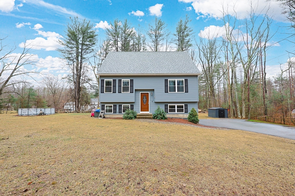 16 I Capen Road, Spencer, Massachusetts, 3 Bedrooms Bedrooms, 6 Rooms Rooms,2 BathroomsBathrooms,Residential,For Sale,I Capen Road,73497597
