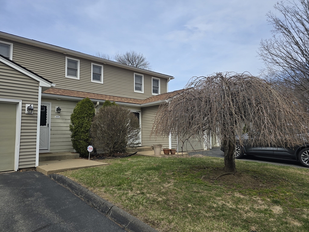 59 Brookside Village, Enfield, Connecticut, 2 Bedrooms Bedrooms, 5 Rooms Rooms,2.5 BathroomsBathrooms,Residential,For Sale,Brookside Village,73498394