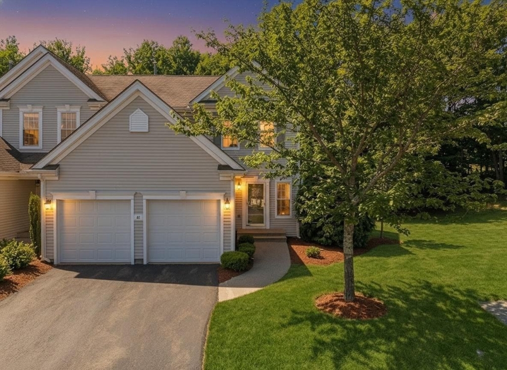 47 Buttercup Lane, Grafton, Massachusetts, 3 Bedrooms Bedrooms, 9 Rooms Rooms,2.5 BathroomsBathrooms,Residential,For Sale,Buttercup Lane,73502497