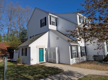 23 Berrington Rd, Leominster, Massachusetts, 1 Bedroom Bedrooms, 4 Rooms Rooms,1 BathroomBathrooms,Residential,For Sale,Berrington Rd,73505875