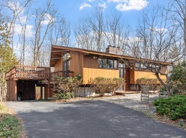 21 Gray Rd, Andover, Massachusetts, 3 Bedrooms Bedrooms, 7 Rooms Rooms,2 BathroomsBathrooms,Residential,For Sale,Gray Rd,73503456 21 Gray Rd, Andover, Massachusetts, 3 Bedrooms Bedrooms, 7 Rooms Rooms,2 BathroomsBathrooms,Residential,For Sale,Gray Rd,73503456