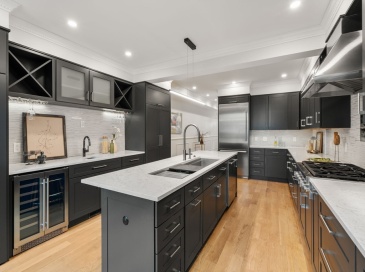 117 High St, Boston, Massachusetts, 4 Bedrooms Bedrooms, 10 Rooms Rooms,3 BathroomsBathrooms,Residential,For Sale,High St,73502249 117 High St, Boston, Massachusetts, 4 Bedrooms Bedrooms, 10 Rooms Rooms,3 BathroomsBathrooms,Residential,For Sale,High St,73502249