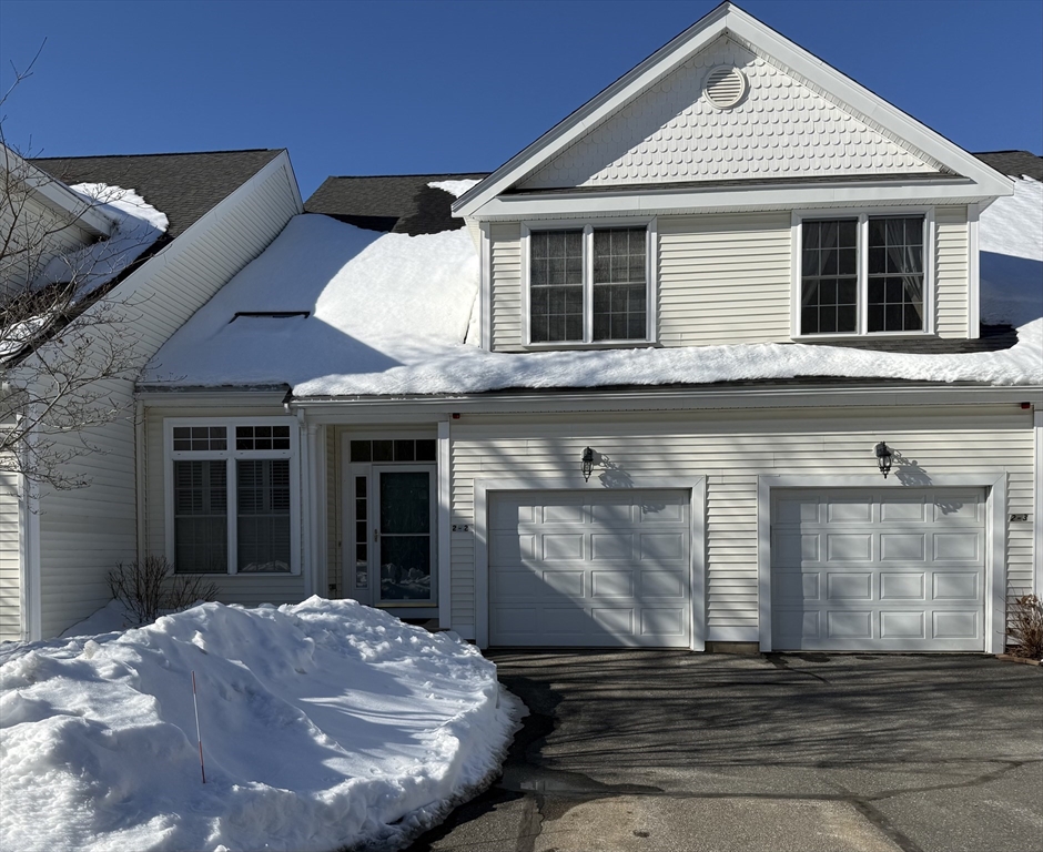 2 Kingson Ln, Medway, Massachusetts, 2 Bedrooms Bedrooms, 5 Rooms Rooms,2.5 BathroomsBathrooms,Residential,For Sale,Kingson Ln,73482420