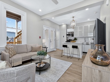 104 Thorndike St, Cambridge, Massachusetts, 2 Bedrooms Bedrooms, 6 Rooms Rooms,2 BathroomsBathrooms,Residential,For Sale,Thorndike St,73499591