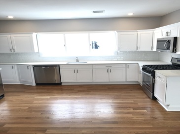 12 Henry Street, Medford, Massachusetts, 3 Bedrooms Bedrooms, 8 Rooms Rooms,2 BathroomsBathrooms,Residential Lease,For Rent,Henry Street,73526027 12 Henry Street, Medford, Massachusetts, 3 Bedrooms Bedrooms, 8 Rooms Rooms,2 BathroomsBathrooms,Residential Lease,For Rent,Henry Street,73526027