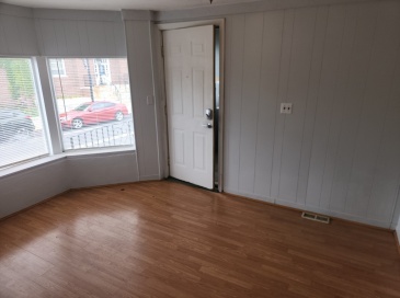 19 Forest St, Medford, Massachusetts, 1 Bedroom Bedrooms, 3 Rooms Rooms,1 BathroomBathrooms,Residential Lease,For Rent,Forest St,73526118