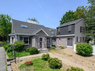 275 West Main St, Norton, Massachusetts, 4 Bedrooms Bedrooms, 9 Rooms Rooms,4 BathroomsBathrooms,Residential Income,For Sale,West Main St,73526195 275 West Main St, Norton, Massachusetts, 4 Bedrooms Bedrooms, 9 Rooms Rooms,4 BathroomsBathrooms,Residential Income,For Sale,West Main St,73526195