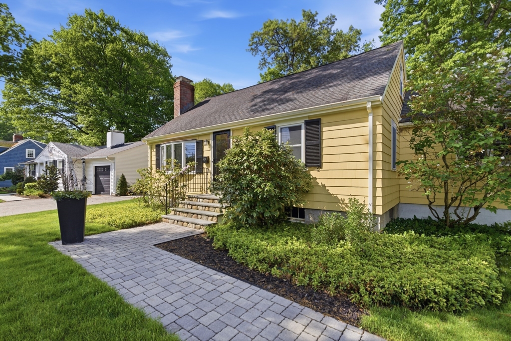 430 High Rock Street, Needham, Massachusetts, 3 Bedrooms Bedrooms, 7 Rooms Rooms,2 BathroomsBathrooms,Residential,For Sale,High Rock Street,73526324