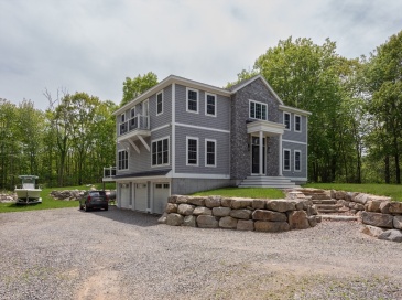 3 Toronto Ave, Gloucester, Massachusetts, 3 Bedrooms Bedrooms, 11 Rooms Rooms,4.5 BathroomsBathrooms,Residential,For Sale,Toronto Ave,73526366 3 Toronto Ave, Gloucester, Massachusetts, 3 Bedrooms Bedrooms, 11 Rooms Rooms,4.5 BathroomsBathrooms,Residential,For Sale,Toronto Ave,73526366