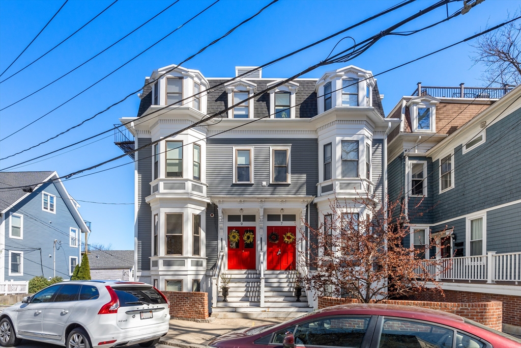 9 Thomas Park, Boston, Massachusetts, 1 Bedroom Bedrooms, 3 Rooms Rooms,1 BathroomBathrooms,Residential Lease,For Rent,Thomas Park,73507938