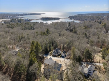 15 Oak Avenue, Bourne, Massachusetts, 4 Bedrooms Bedrooms, 9 Rooms Rooms,3.5 BathroomsBathrooms,Residential,For Sale,Oak Avenue,73478487 15 Oak Avenue, Bourne, Massachusetts, 4 Bedrooms Bedrooms, 9 Rooms Rooms,3.5 BathroomsBathrooms,Residential,For Sale,Oak Avenue,73478487