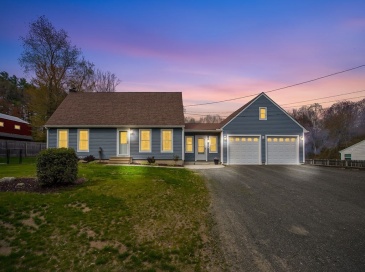 113 Batchelor St, Granby, Massachusetts, 3 Bedrooms Bedrooms, 6 Rooms Rooms,2 BathroomsBathrooms,Residential,For Sale,Batchelor St,73511117