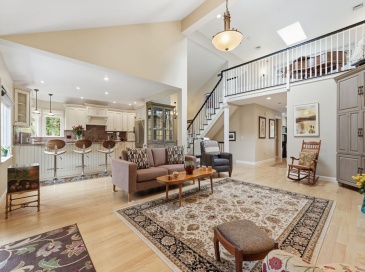 118 Pine Grove Drive, South Hadley, Massachusetts, 3 Bedrooms Bedrooms, 9 Rooms Rooms,3 BathroomsBathrooms,Residential,For Sale,Pine Grove Drive,73504963