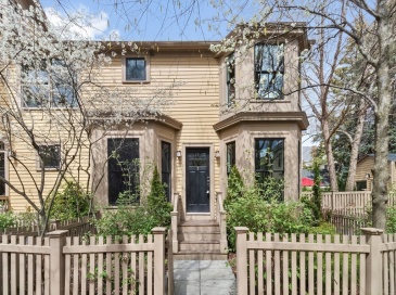 17 Perry St, Cambridge, Massachusetts, 2 Bedrooms Bedrooms, 5 Rooms Rooms,3.5 BathroomsBathrooms,Residential,For Sale,Perry St,73505001