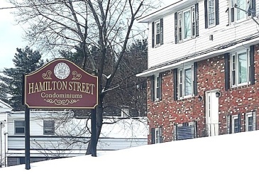 43 Hamilton St, Leominster, Massachusetts, 1 Bedroom Bedrooms, 3 Rooms Rooms,1 BathroomBathrooms,Residential,For Sale,Hamilton St,73512230