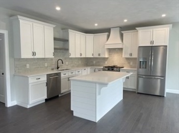 288 Fisher Rd, Holden, Massachusetts, 4 Bedrooms Bedrooms, 8 Rooms Rooms,2.5 BathroomsBathrooms,Residential,For Sale,Fisher Rd,73390578
