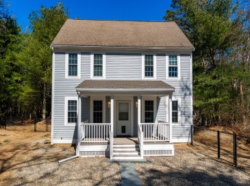 173 Main St., Mashpee, Massachusetts, 2 Bedrooms Bedrooms, 6 Rooms Rooms,2.5 BathroomsBathrooms,Residential,For Sale,Main St.,73471070
