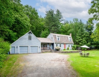 125 Rice Ave, Northborough, Massachusetts, 3 Bedrooms Bedrooms, 11 Rooms Rooms,3 BathroomsBathrooms,Residential,For Sale,Rice Ave,73526269