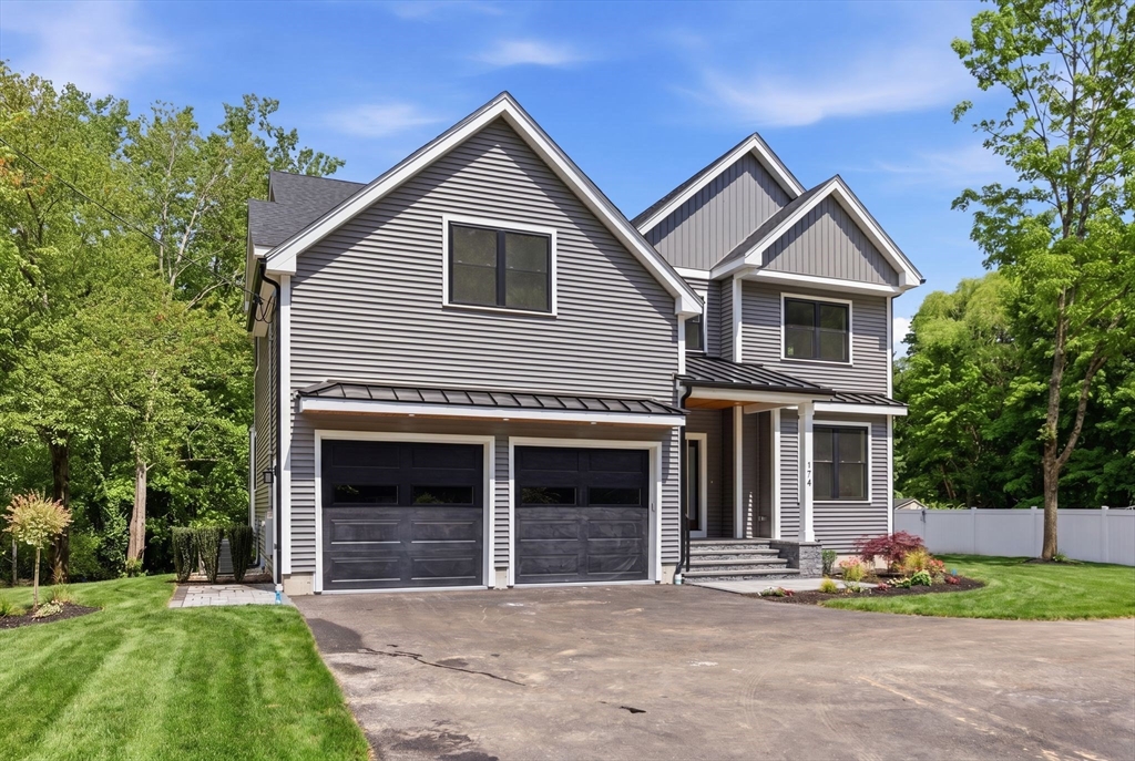 174 Winn St, Burlington, Massachusetts, 5 Bedrooms Bedrooms, 12 Rooms Rooms,6.5 BathroomsBathrooms,Residential,For Sale,Winn St,73526117