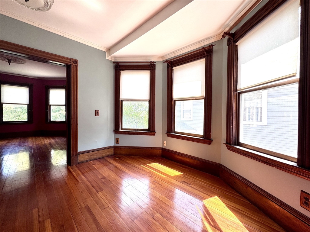 104 Hancock, Somerville, Massachusetts, 3 Bedrooms Bedrooms, 9 Rooms Rooms,2 BathroomsBathrooms,Residential Lease,For Rent,Hancock,73526273
