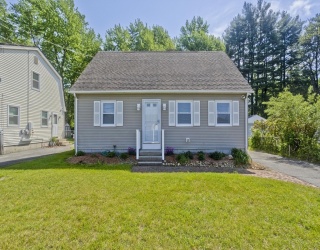 105 Mazarin St, Springfield, Massachusetts, 4 Bedrooms Bedrooms, 6 Rooms Rooms,2 BathroomsBathrooms,Residential,For Sale,Mazarin St,73526599