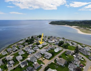 17 Kings Way, Ipswich, Massachusetts, 3 Bedrooms Bedrooms, 5 Rooms Rooms,1 BathroomBathrooms,Residential,For Sale,Kings Way,73526350
