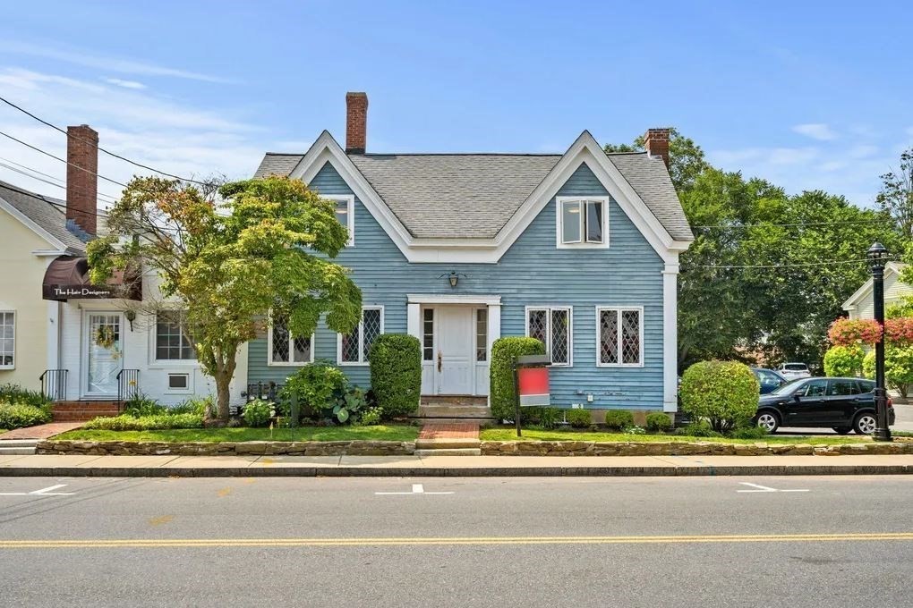 54 Main St, Topsfield, Massachusetts, 3 Bedrooms Bedrooms, 4 Rooms Rooms,1 BathroomBathrooms,Residential Lease,For Rent,Main St,73526637