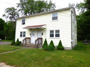 16-18 Daniel St, Springfield, Massachusetts, 4 Bedrooms Bedrooms, 8 Rooms Rooms,2 BathroomsBathrooms,Residential Income,For Sale,Daniel St,73526406