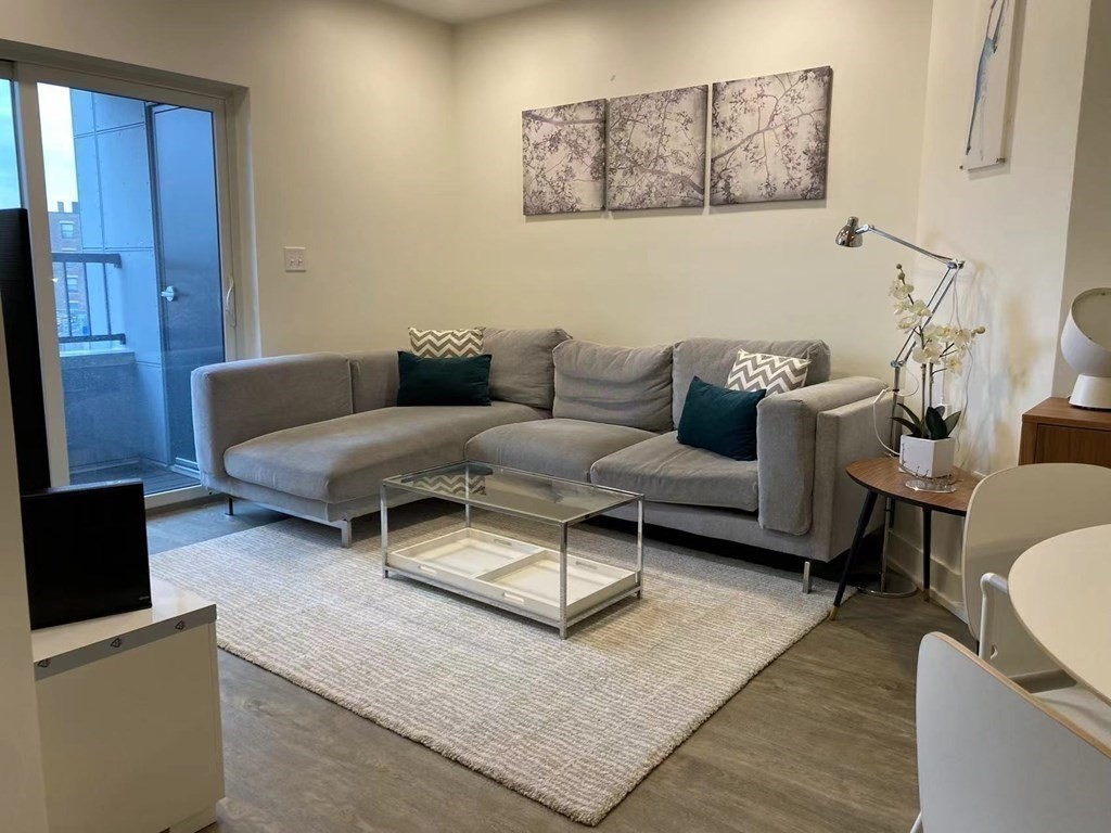 20 Penniman, Boston, Massachusetts, 2 Bedrooms Bedrooms, 5 Rooms Rooms,2 BathroomsBathrooms,Residential Lease,For Rent,Penniman,73526682