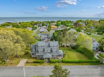 35 Grayton Ave, Barnstable, Massachusetts, 8 Bedrooms Bedrooms, 13 Rooms Rooms,5 BathroomsBathrooms,Residential,For Sale,Grayton Ave,73526630 35 Grayton Ave, Barnstable, Massachusetts, 8 Bedrooms Bedrooms, 13 Rooms Rooms,5 BathroomsBathrooms,Residential,For Sale,Grayton Ave,73526630