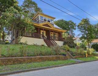 76 Grant St, Gardner, Massachusetts, 4 Bedrooms Bedrooms, 8 Rooms Rooms,2 BathroomsBathrooms,Residential,For Sale,Grant St,73526699