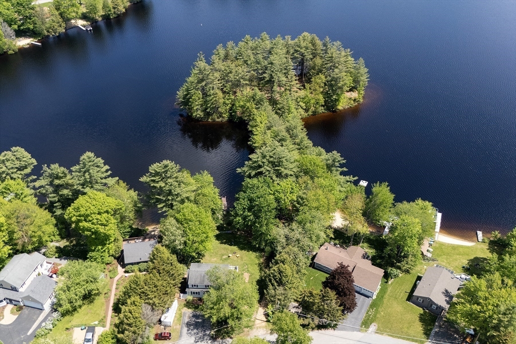 110 West Shore Drive, Ashburnham, Massachusetts, 3 Bedrooms Bedrooms, 7 Rooms Rooms,2.5 BathroomsBathrooms,Residential,For Sale,West Shore Drive,73526259