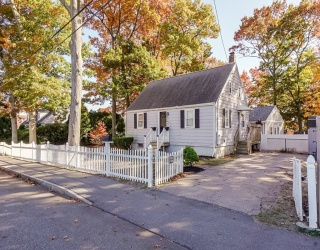 5 Oliver St, Randolph, Massachusetts, 2 Bedrooms Bedrooms, 6 Rooms Rooms,1 BathroomBathrooms,Residential,For Sale,Oliver St,73526213
