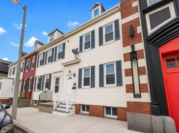 60 Marion St, Boston, Massachusetts, 4 Bedrooms Bedrooms, 7 Rooms Rooms,1.5 BathroomsBathrooms,Residential,For Sale,Marion St,73526088