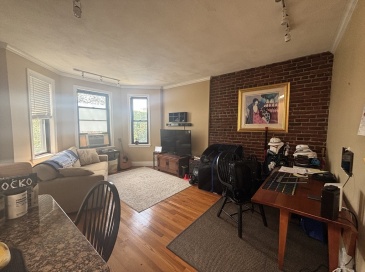 111 Jersey St, Boston, Massachusetts, 1 Bedroom Bedrooms, 3 Rooms Rooms,1 BathroomBathrooms,Residential Lease,For Rent,Jersey St,73526568