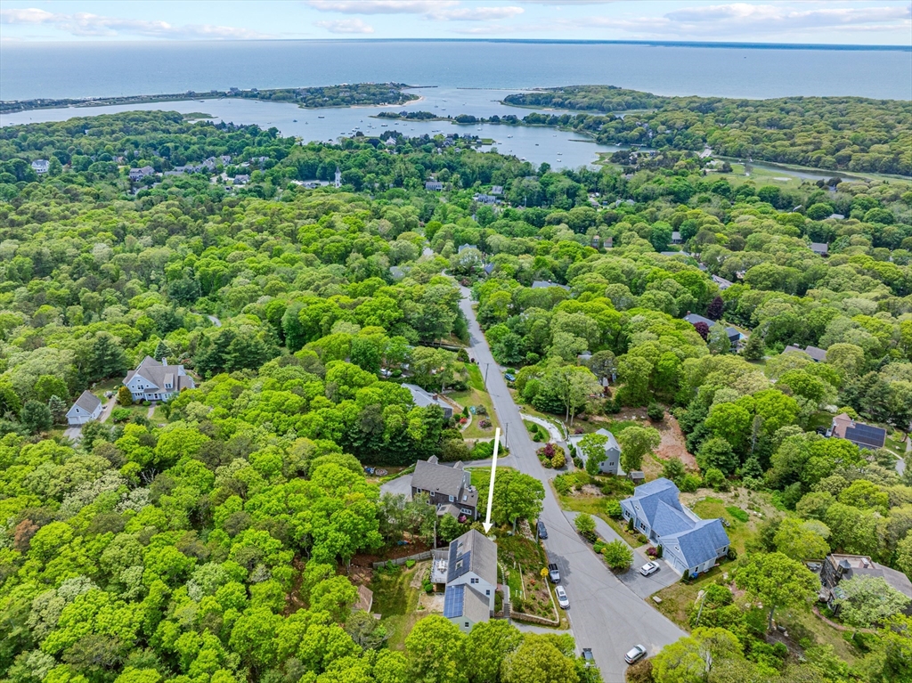 73 Westmoreland Dr, Falmouth, Massachusetts, 4 Bedrooms Bedrooms, 8 Rooms Rooms,4 BathroomsBathrooms,Residential,For Sale,Westmoreland Dr,73526701