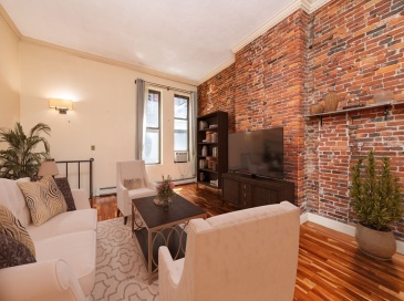 24 Hancock St, Boston, Massachusetts, 1 Bedroom Bedrooms, 3 Rooms Rooms,1 BathroomBathrooms,Residential,For Sale,Hancock St,73526710