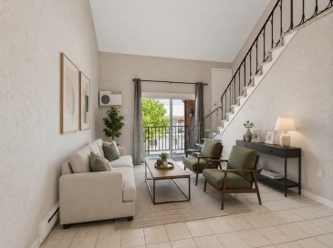 880 Broadway, Revere, Massachusetts, 2 Bedrooms Bedrooms, 6 Rooms Rooms,2 BathroomsBathrooms,Residential,For Sale,Broadway,73526336