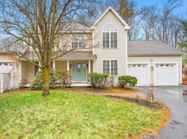107 Billerica Road, Chelmsford, Massachusetts, 4 Bedrooms Bedrooms, 10 Rooms Rooms,2.5 BathroomsBathrooms,Residential,For Sale,Billerica Road,73499371