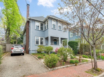 41 Lee Street, Cambridge, Massachusetts, 2 Bedrooms Bedrooms, 5 Rooms Rooms,1 BathroomBathrooms,Residential,For Sale,Lee Street,73510861