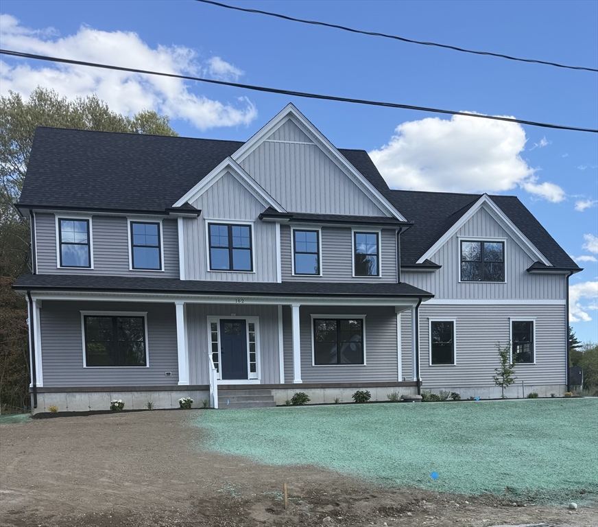 162 Colts Way, Attleboro, Massachusetts, 4 Bedrooms Bedrooms, 9 Rooms Rooms,2.5 BathroomsBathrooms,Residential,For Sale,Colts Way,73526890