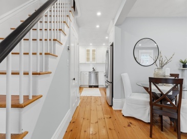 212 West Street, Reading, Massachusetts, 2 Bedrooms Bedrooms, 5 Rooms Rooms,1 BathroomBathrooms,Residential,For Sale,West Street,73496829 212 West Street, Reading, Massachusetts, 2 Bedrooms Bedrooms, 5 Rooms Rooms,1 BathroomBathrooms,Residential,For Sale,West Street,73496829
