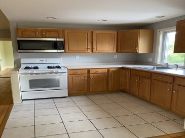 23 River Place, Methuen, Massachusetts, 2 Bedrooms Bedrooms, 6 Rooms Rooms,1 BathroomBathrooms,Residential Lease,For Rent,River Place,73503022 23 River Place, Methuen, Massachusetts, 2 Bedrooms Bedrooms, 6 Rooms Rooms,1 BathroomBathrooms,Residential Lease,For Rent,River Place,73503022