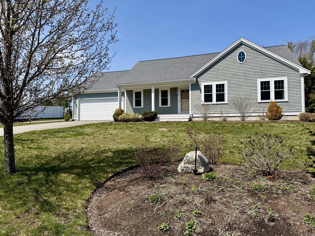 11 Bearses Way, Kingston, Massachusetts, 3 Bedrooms Bedrooms, 6 Rooms Rooms,2 BathroomsBathrooms,Residential,For Sale,Bearses Way,73504040