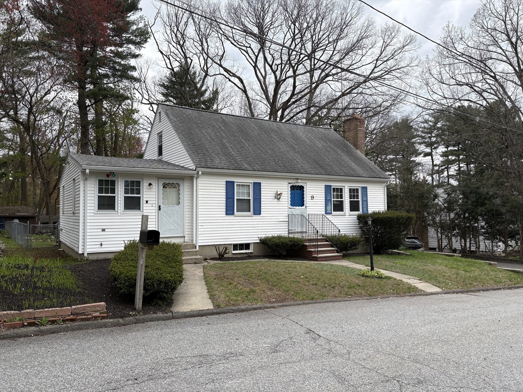 9 Longview Road, Wilmington, Massachusetts, 3 Bedrooms Bedrooms, 7 Rooms Rooms,1 BathroomBathrooms,Residential,For Sale,Longview Road,73511749