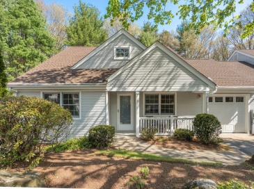 10 Cabot Drive, Shrewsbury, Massachusetts, 2 Bedrooms Bedrooms, 5 Rooms Rooms,2 BathroomsBathrooms,Residential,For Sale,Cabot Drive,73514181