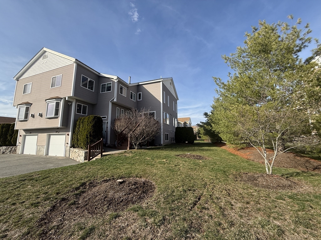 322 America Blvd, Ashland, Massachusetts, 2 Bedrooms Bedrooms, 5 Rooms Rooms,2.5 BathroomsBathrooms,Residential Lease,For Rent,America Blvd,73496913